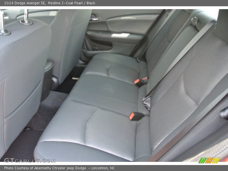 Redline 2-Coat Pearl / Black 2014 Dodge Avenger SE