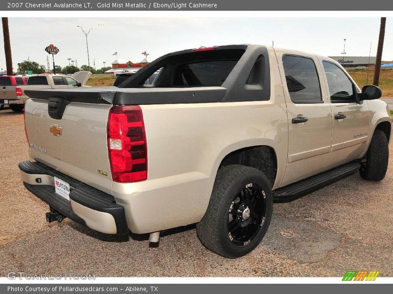 Gold Mist Metallic / Ebony/Light Cashmere 2007 Chevrolet Avalanche LT