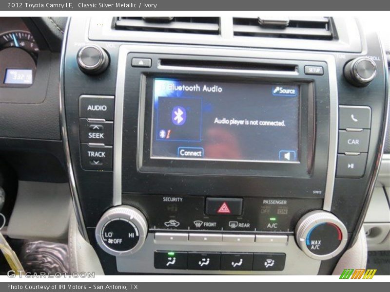 Classic Silver Metallic / Ivory 2012 Toyota Camry LE