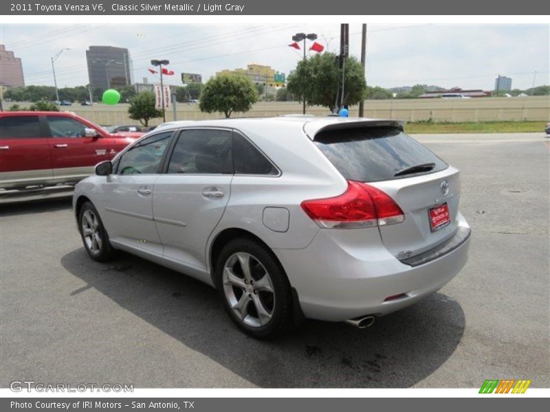 Classic Silver Metallic / Light Gray 2011 Toyota Venza V6