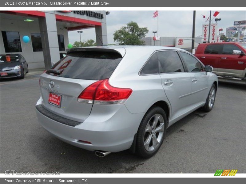 Classic Silver Metallic / Light Gray 2011 Toyota Venza V6
