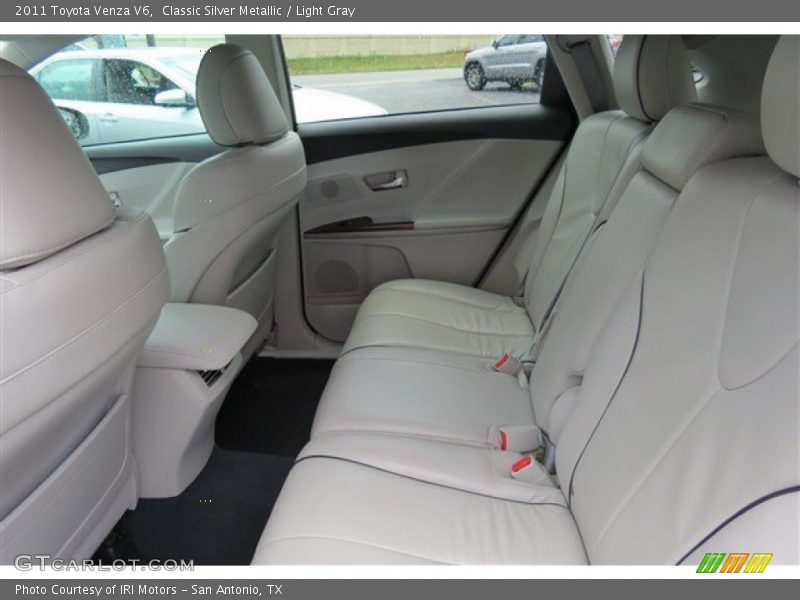 Classic Silver Metallic / Light Gray 2011 Toyota Venza V6