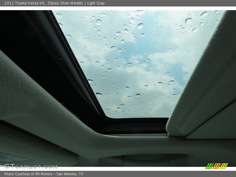 Classic Silver Metallic / Light Gray 2011 Toyota Venza V6