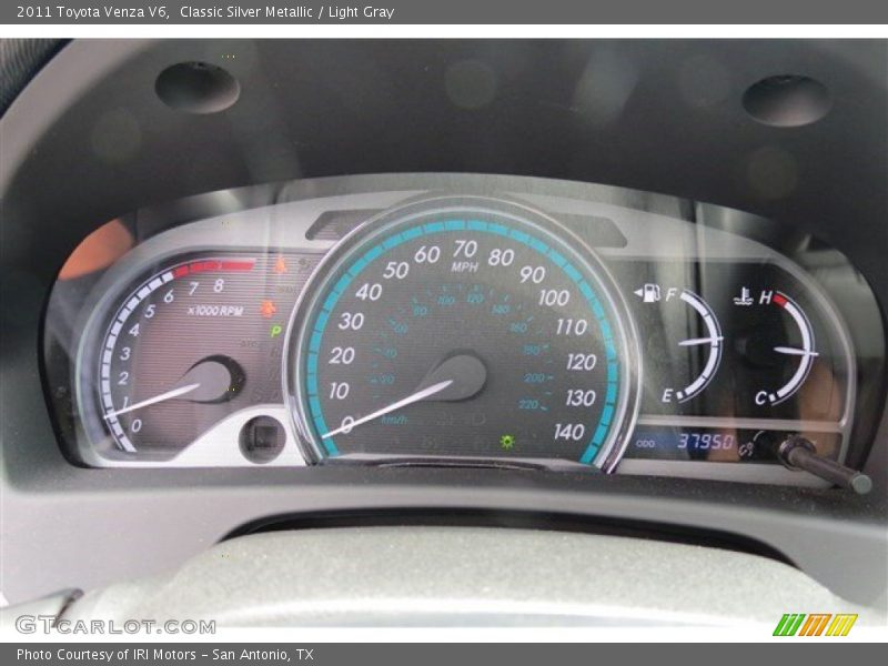 Classic Silver Metallic / Light Gray 2011 Toyota Venza V6