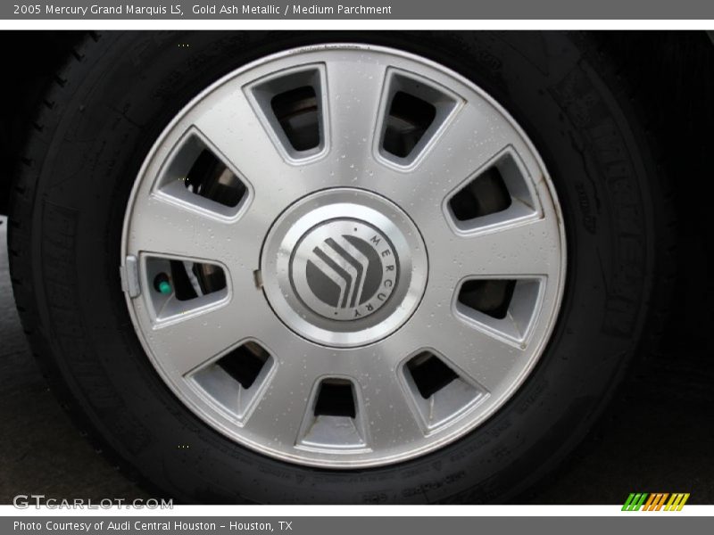 Gold Ash Metallic / Medium Parchment 2005 Mercury Grand Marquis LS