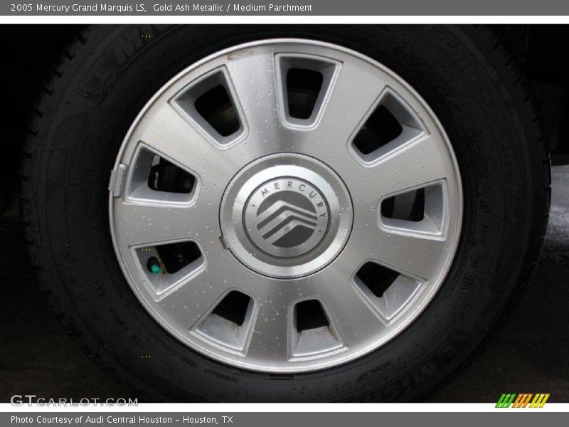 Gold Ash Metallic / Medium Parchment 2005 Mercury Grand Marquis LS
