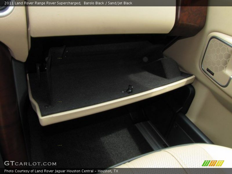 Barolo Black / Sand/Jet Black 2011 Land Rover Range Rover Supercharged