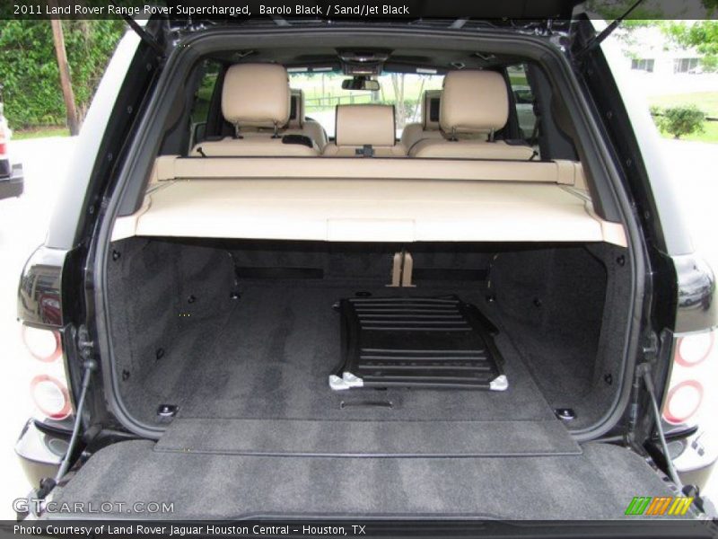 Barolo Black / Sand/Jet Black 2011 Land Rover Range Rover Supercharged