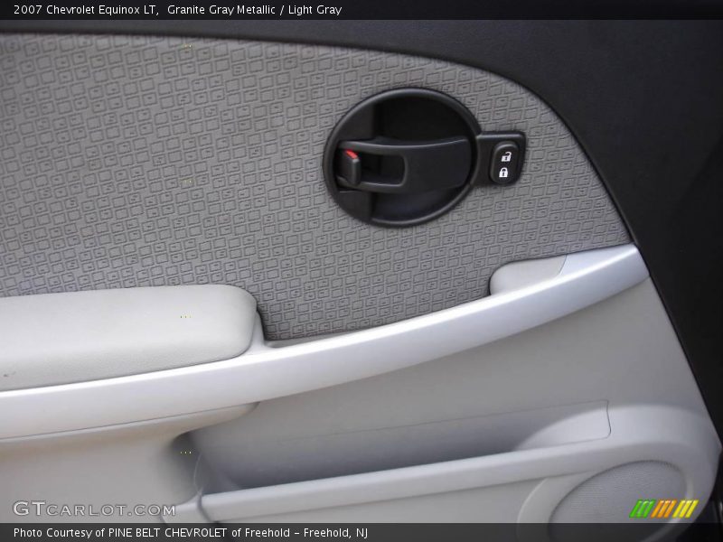 Granite Gray Metallic / Light Gray 2007 Chevrolet Equinox LT