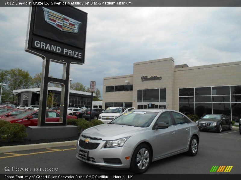 Silver Ice Metallic / Jet Black/Medium Titanium 2012 Chevrolet Cruze LS
