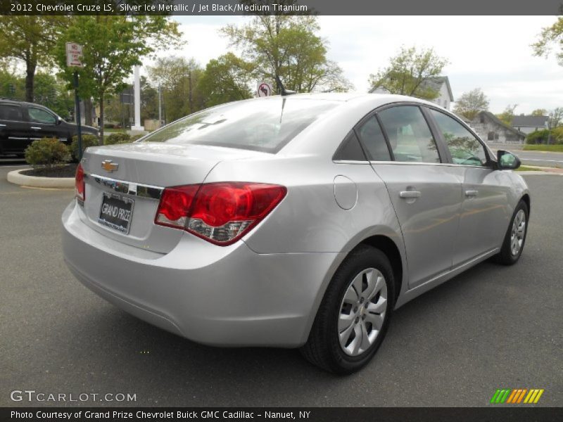 Silver Ice Metallic / Jet Black/Medium Titanium 2012 Chevrolet Cruze LS