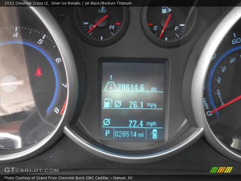 Silver Ice Metallic / Jet Black/Medium Titanium 2012 Chevrolet Cruze LS