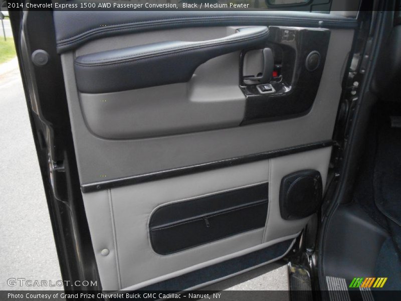 Door Panel of 2014 Express 1500 AWD Passenger Conversion