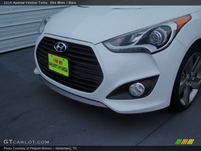 Elite White / Black 2014 Hyundai Veloster Turbo