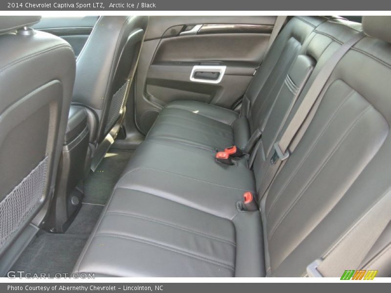Arctic Ice / Black 2014 Chevrolet Captiva Sport LTZ