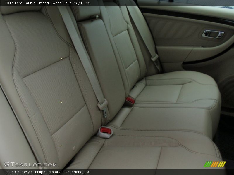 White Platinum / Dune 2014 Ford Taurus Limited