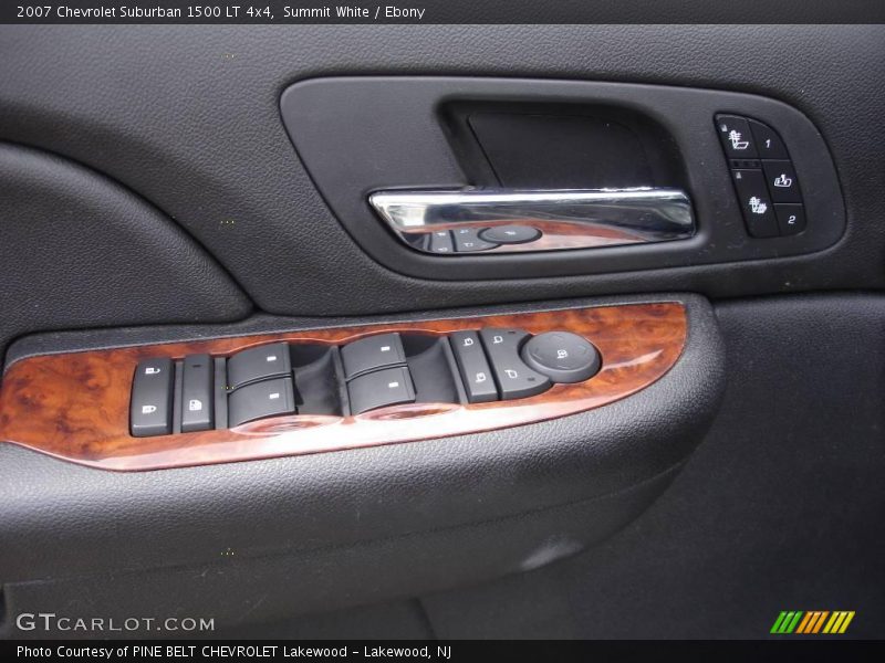 Summit White / Ebony 2007 Chevrolet Suburban 1500 LT 4x4