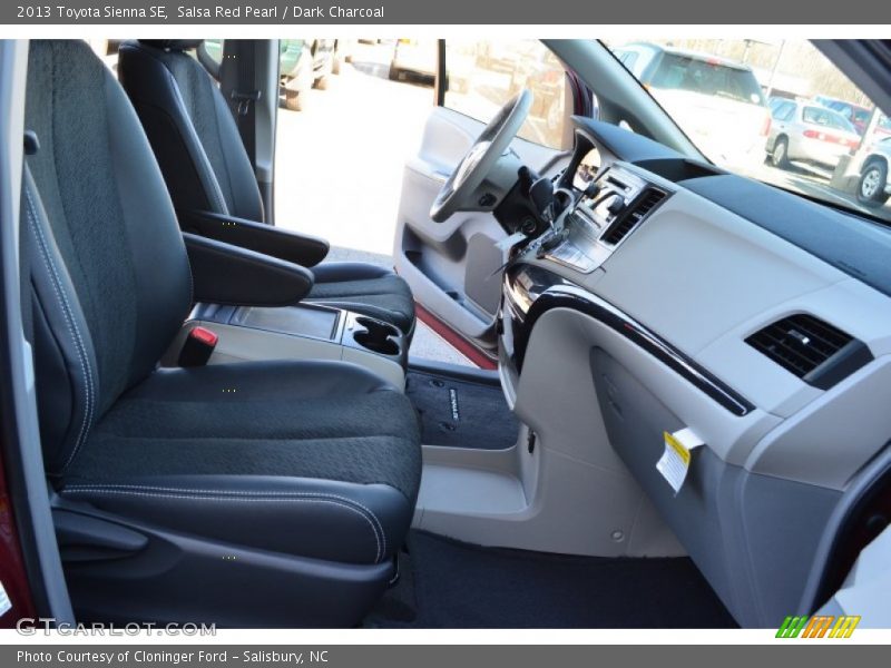 Salsa Red Pearl / Dark Charcoal 2013 Toyota Sienna SE