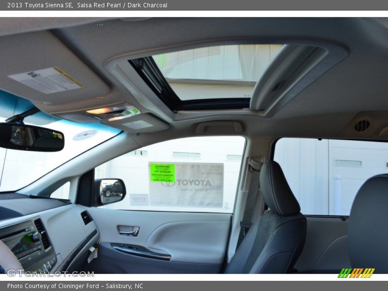 Salsa Red Pearl / Dark Charcoal 2013 Toyota Sienna SE