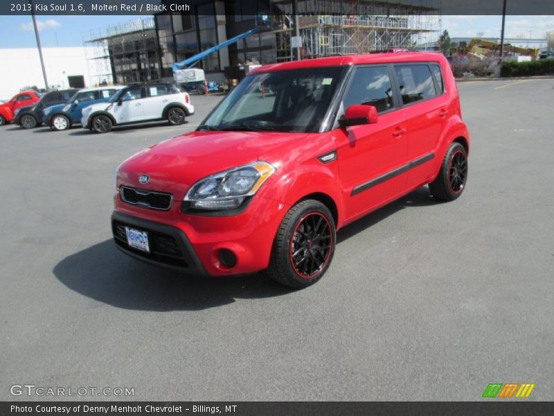 Molten Red / Black Cloth 2013 Kia Soul 1.6