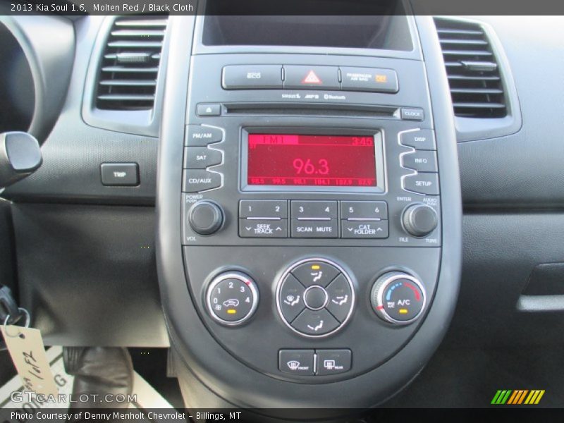 Molten Red / Black Cloth 2013 Kia Soul 1.6