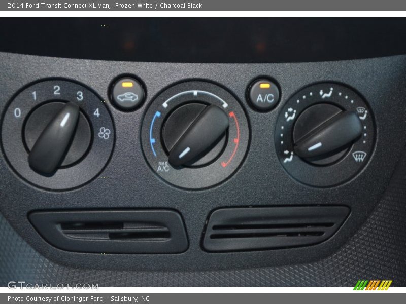 Frozen White / Charcoal Black 2014 Ford Transit Connect XL Van