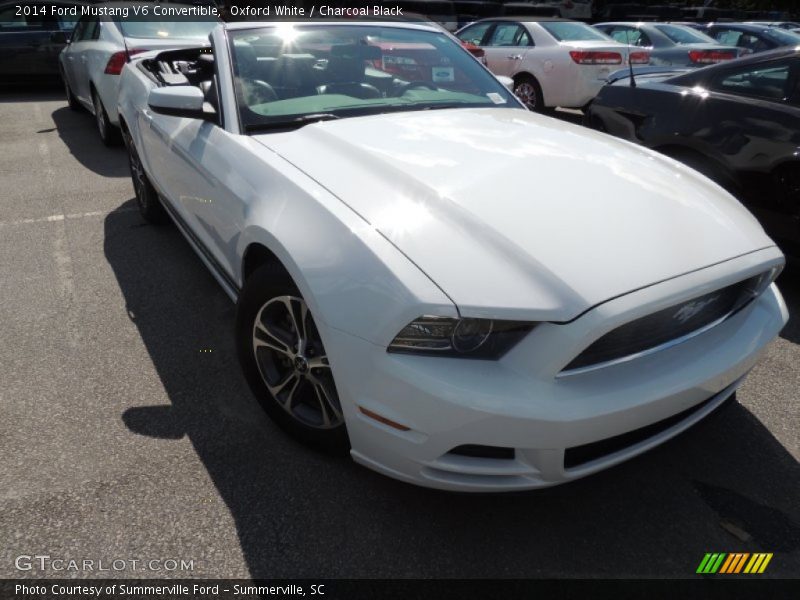 Oxford White / Charcoal Black 2014 Ford Mustang V6 Convertible