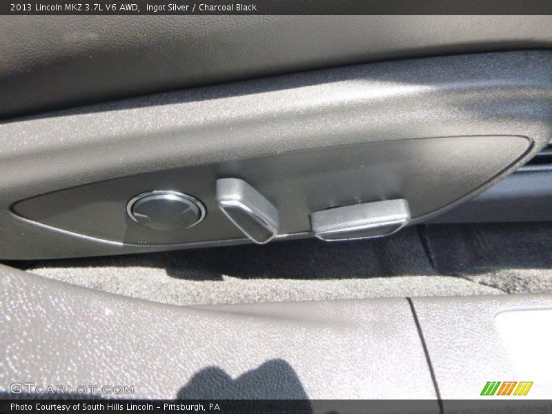 Ingot Silver / Charcoal Black 2013 Lincoln MKZ 3.7L V6 AWD