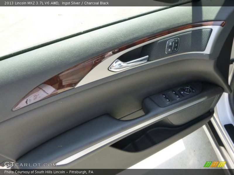 Ingot Silver / Charcoal Black 2013 Lincoln MKZ 3.7L V6 AWD