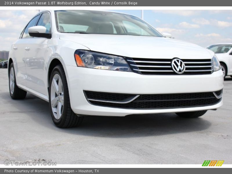 Candy White / Cornsilk Beige 2014 Volkswagen Passat 1.8T Wolfsburg Edition