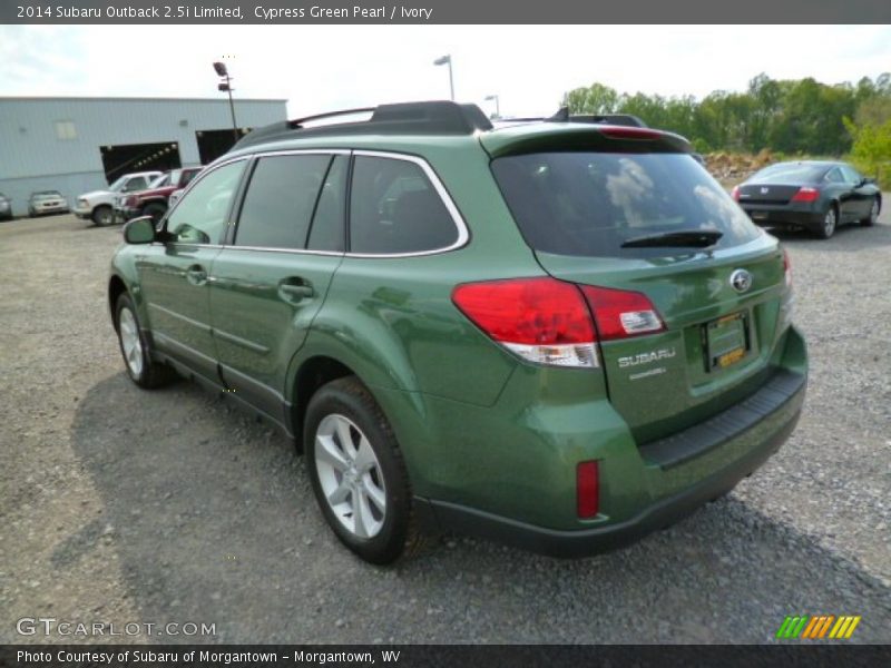 Cypress Green Pearl / Ivory 2014 Subaru Outback 2.5i Limited