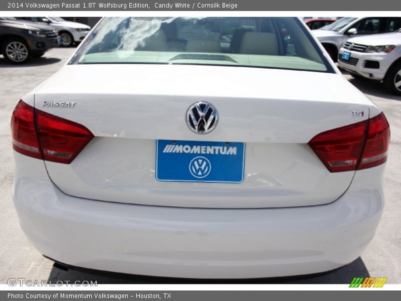 Candy White / Cornsilk Beige 2014 Volkswagen Passat 1.8T Wolfsburg Edition