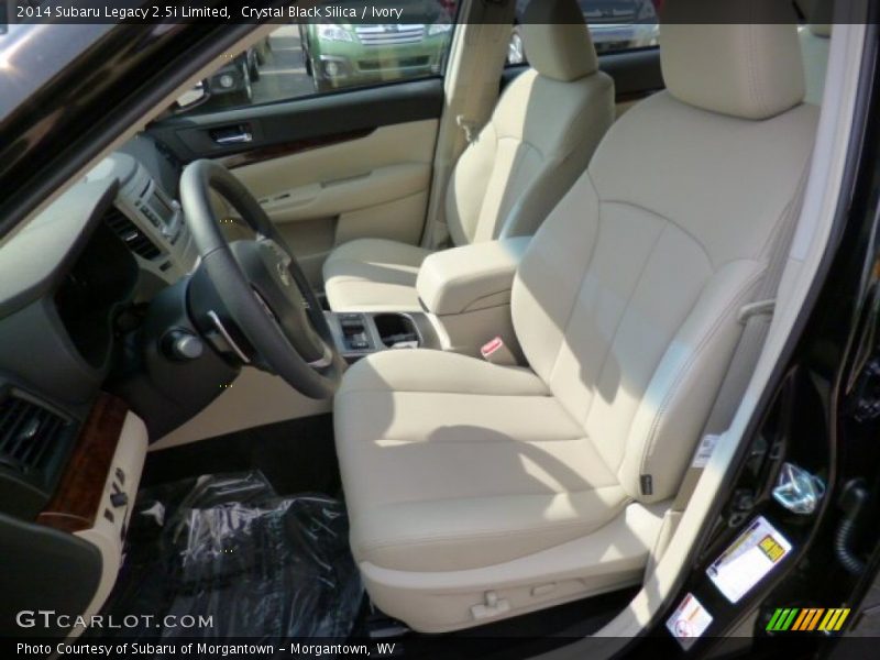 Crystal Black Silica / Ivory 2014 Subaru Legacy 2.5i Limited