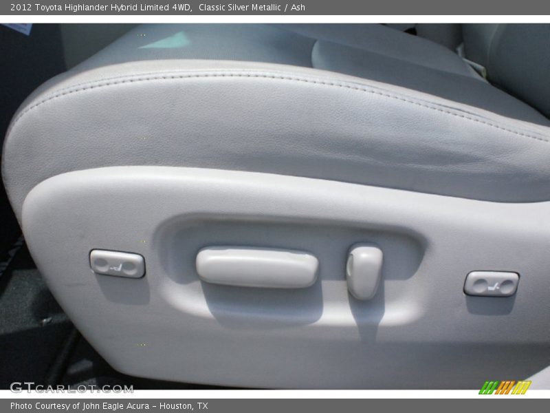 Classic Silver Metallic / Ash 2012 Toyota Highlander Hybrid Limited 4WD