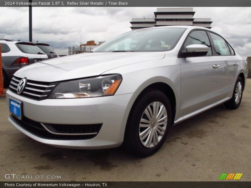 Reflex Silver Metallic / Titan Black 2014 Volkswagen Passat 1.8T S