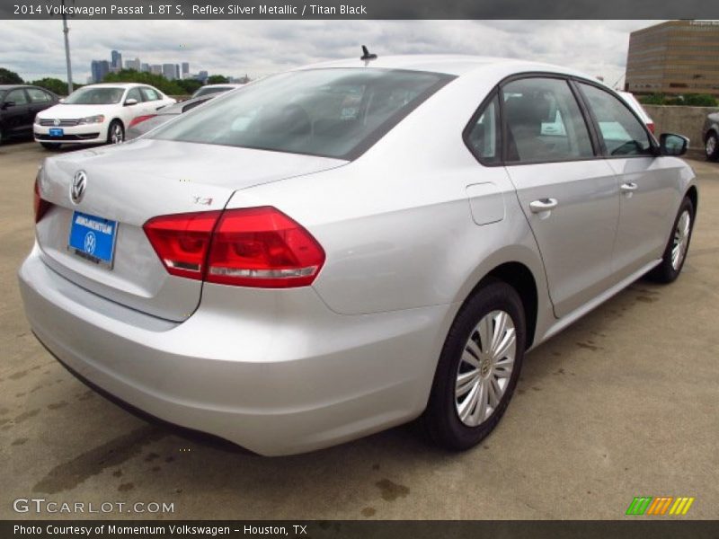 Reflex Silver Metallic / Titan Black 2014 Volkswagen Passat 1.8T S