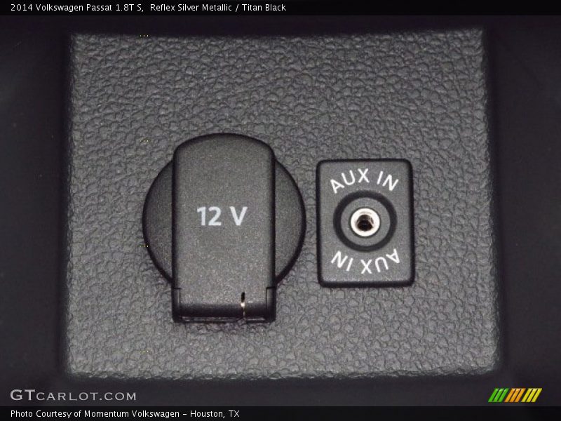 Reflex Silver Metallic / Titan Black 2014 Volkswagen Passat 1.8T S