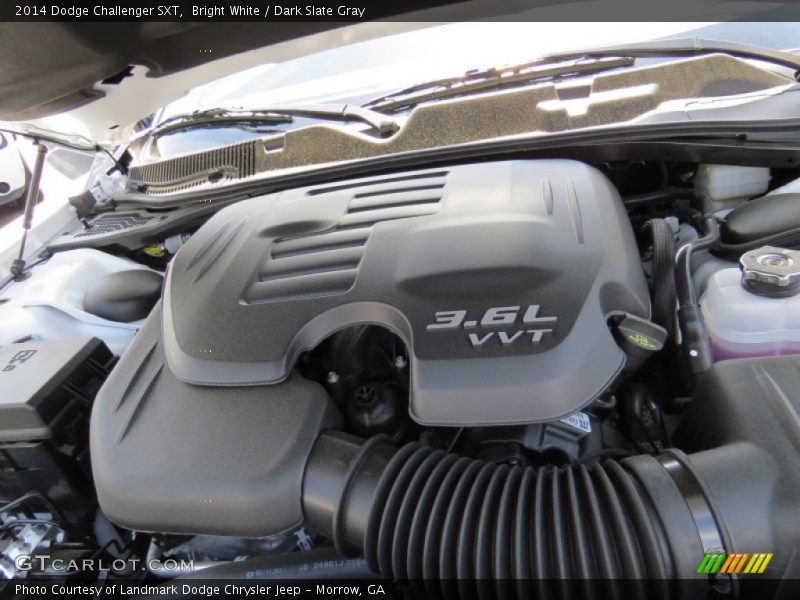 Bright White / Dark Slate Gray 2014 Dodge Challenger SXT