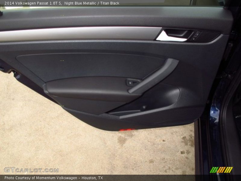 Night Blue Metallic / Titan Black 2014 Volkswagen Passat 1.8T S