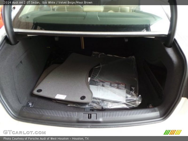 Ibis White / Velvet Beige/Moor Brown 2014 Audi A4 2.0T Sedan