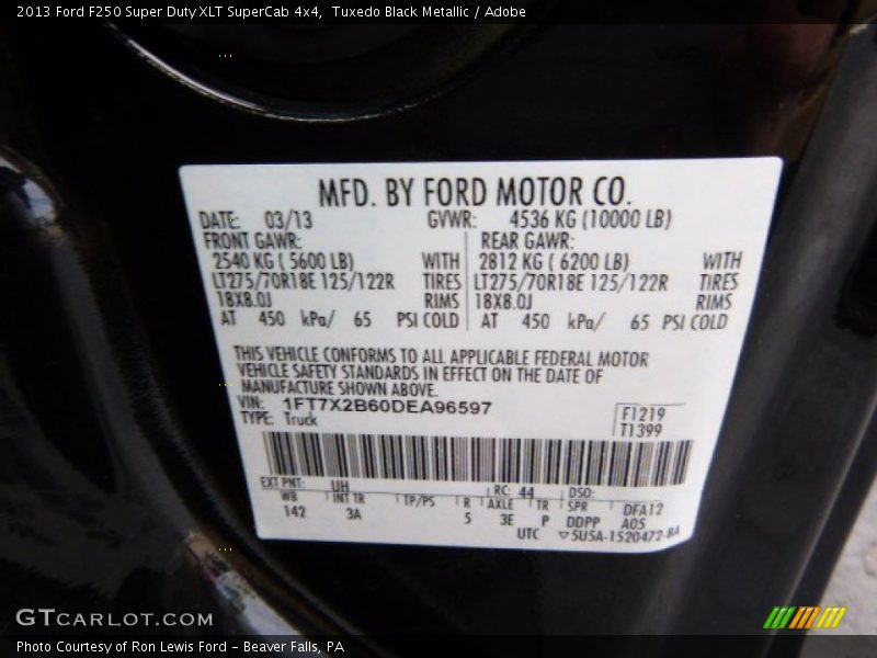 Tuxedo Black Metallic / Adobe 2013 Ford F250 Super Duty XLT SuperCab 4x4