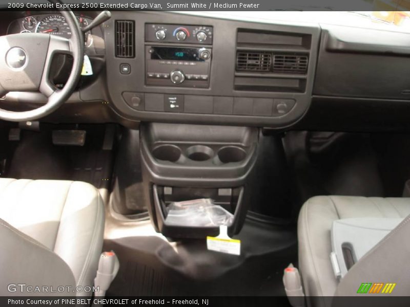 Summit White / Medium Pewter 2009 Chevrolet Express 2500 Extended Cargo Van