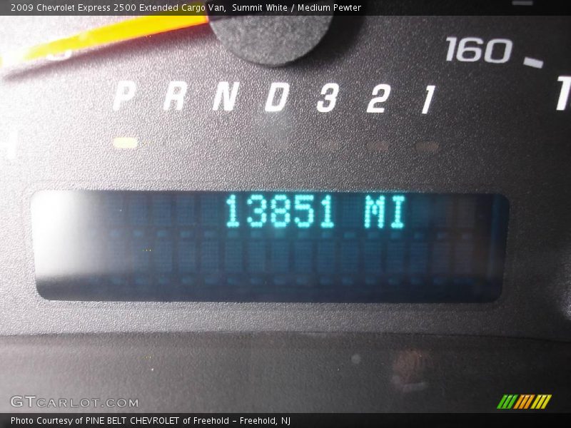 Summit White / Medium Pewter 2009 Chevrolet Express 2500 Extended Cargo Van