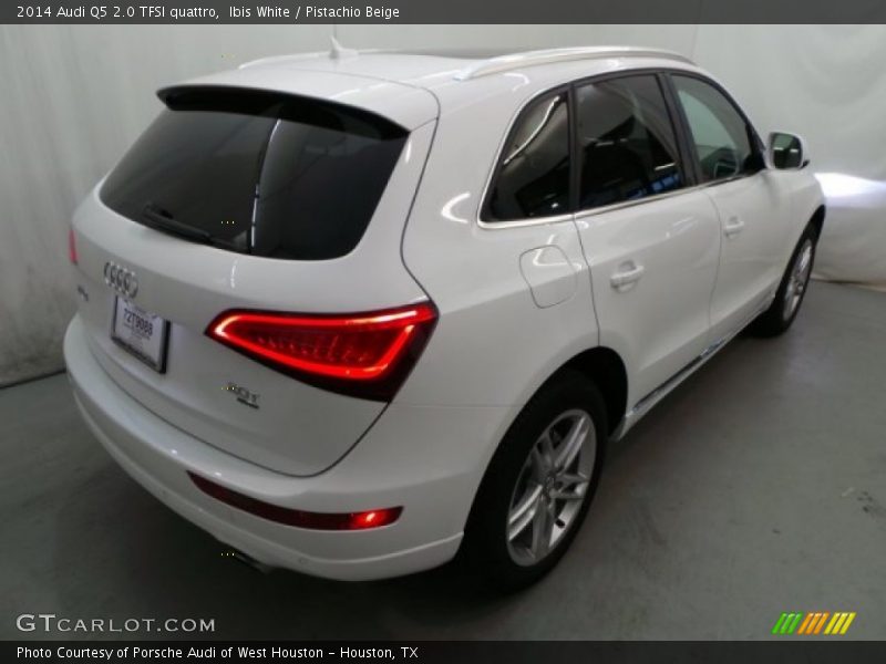 Ibis White / Pistachio Beige 2014 Audi Q5 2.0 TFSI quattro