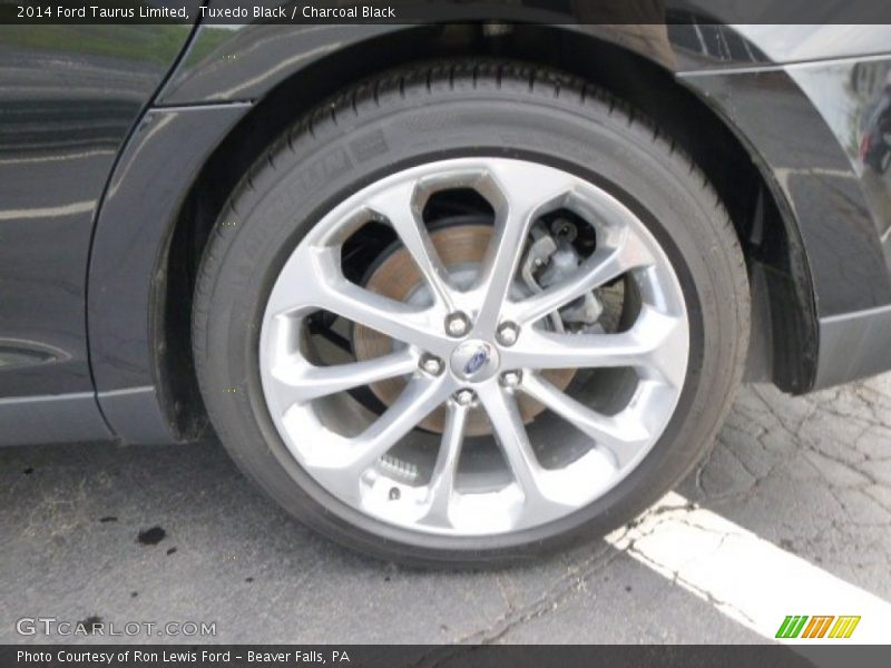 Tuxedo Black / Charcoal Black 2014 Ford Taurus Limited