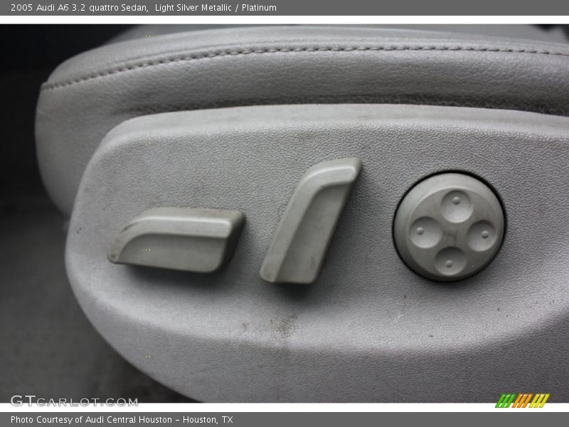 Light Silver Metallic / Platinum 2005 Audi A6 3.2 quattro Sedan