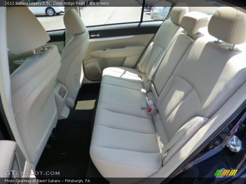 Deep Indigo Pearl / Warm Ivory 2012 Subaru Legacy 2.5i