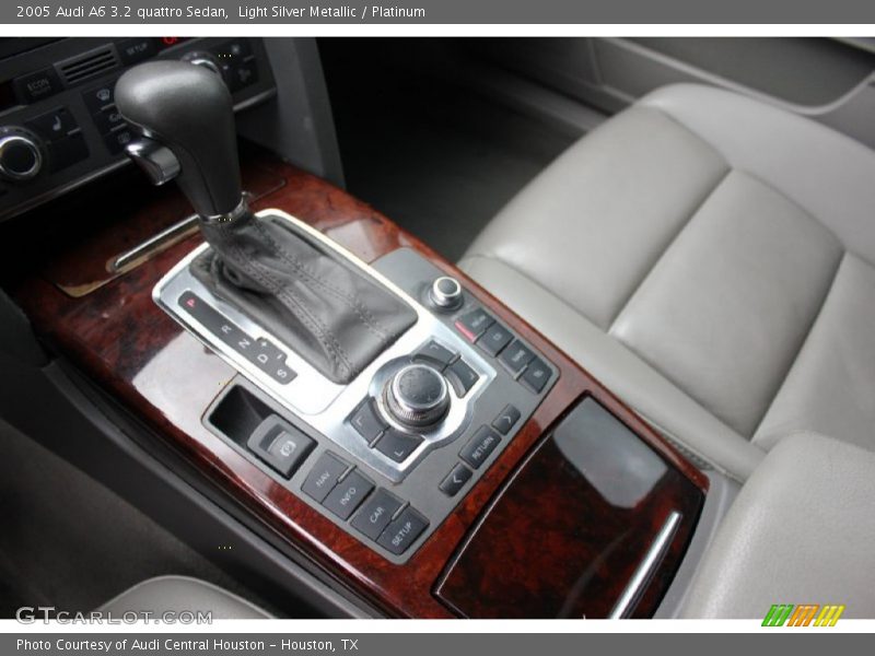 Light Silver Metallic / Platinum 2005 Audi A6 3.2 quattro Sedan