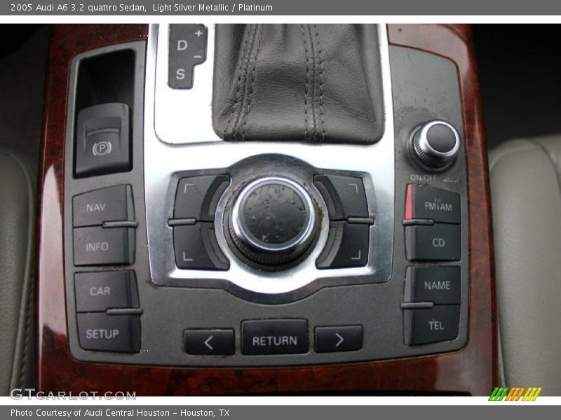 Light Silver Metallic / Platinum 2005 Audi A6 3.2 quattro Sedan