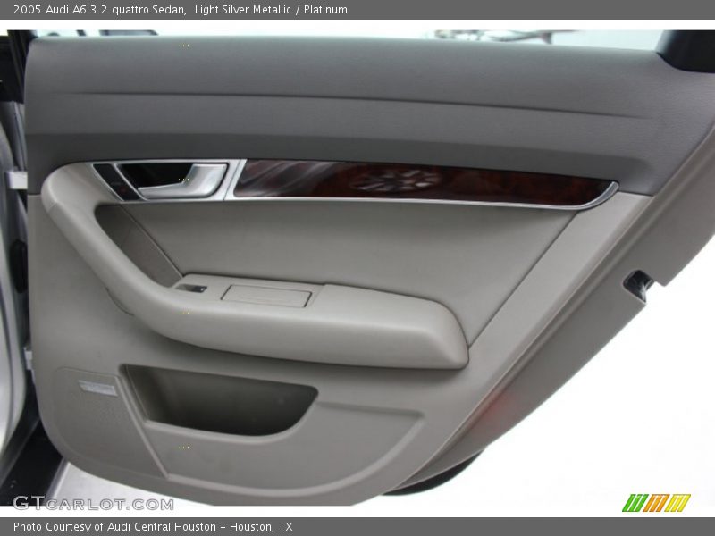 Light Silver Metallic / Platinum 2005 Audi A6 3.2 quattro Sedan